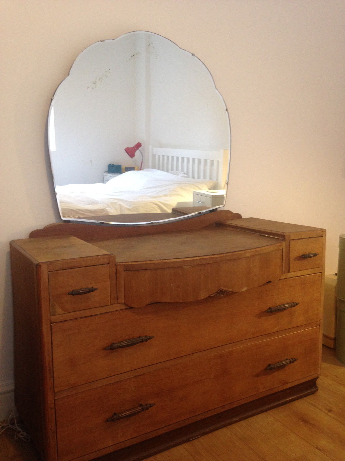 Preciously Me blog : Dresser makeover